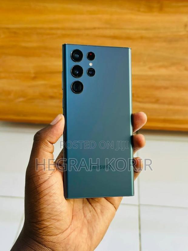 Samsung Galaxy S22 Ultra 5G 128 GB Black - thumbnail 3