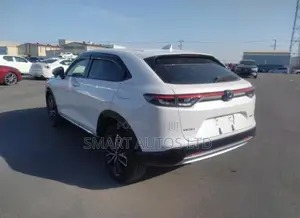 Honda Vezel 2021 Pearl