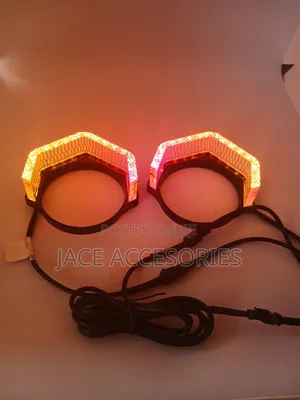 Universal 8 Glory Angel Eyes