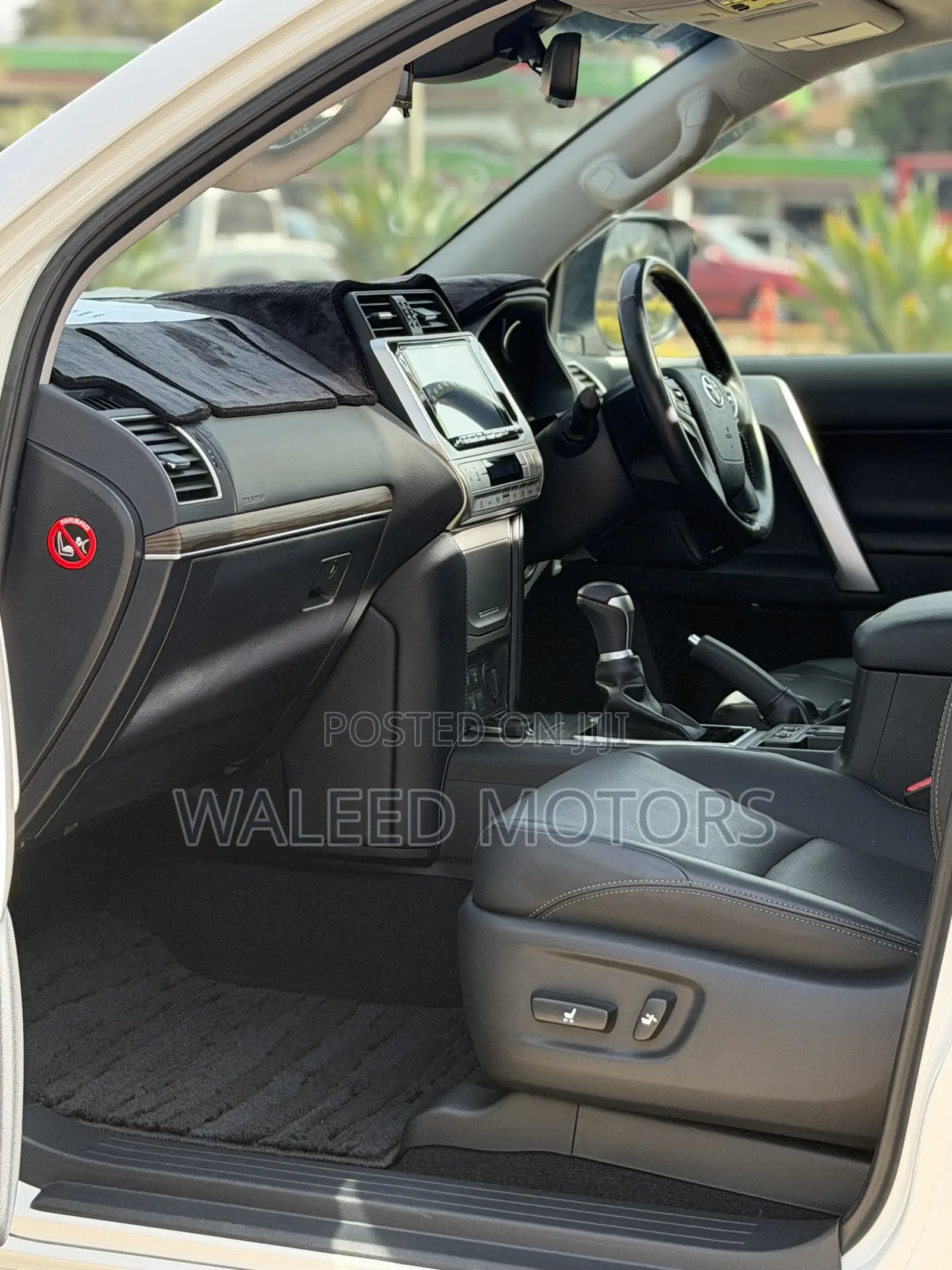 Toyota Land Cruiser Prado 2.8 2019 White