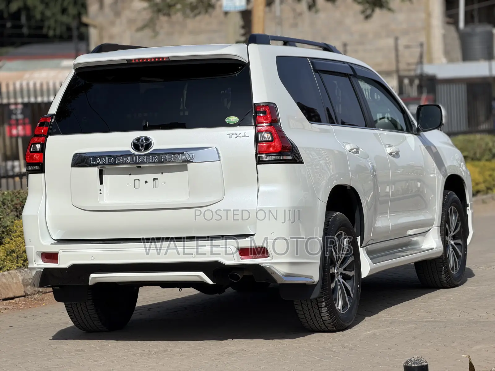 Toyota Land Cruiser Prado 2.8 2019 White