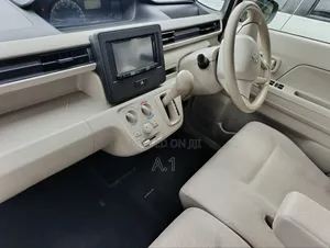 Suzuki Wagon R 660 Petrol FWD 2018 Silver