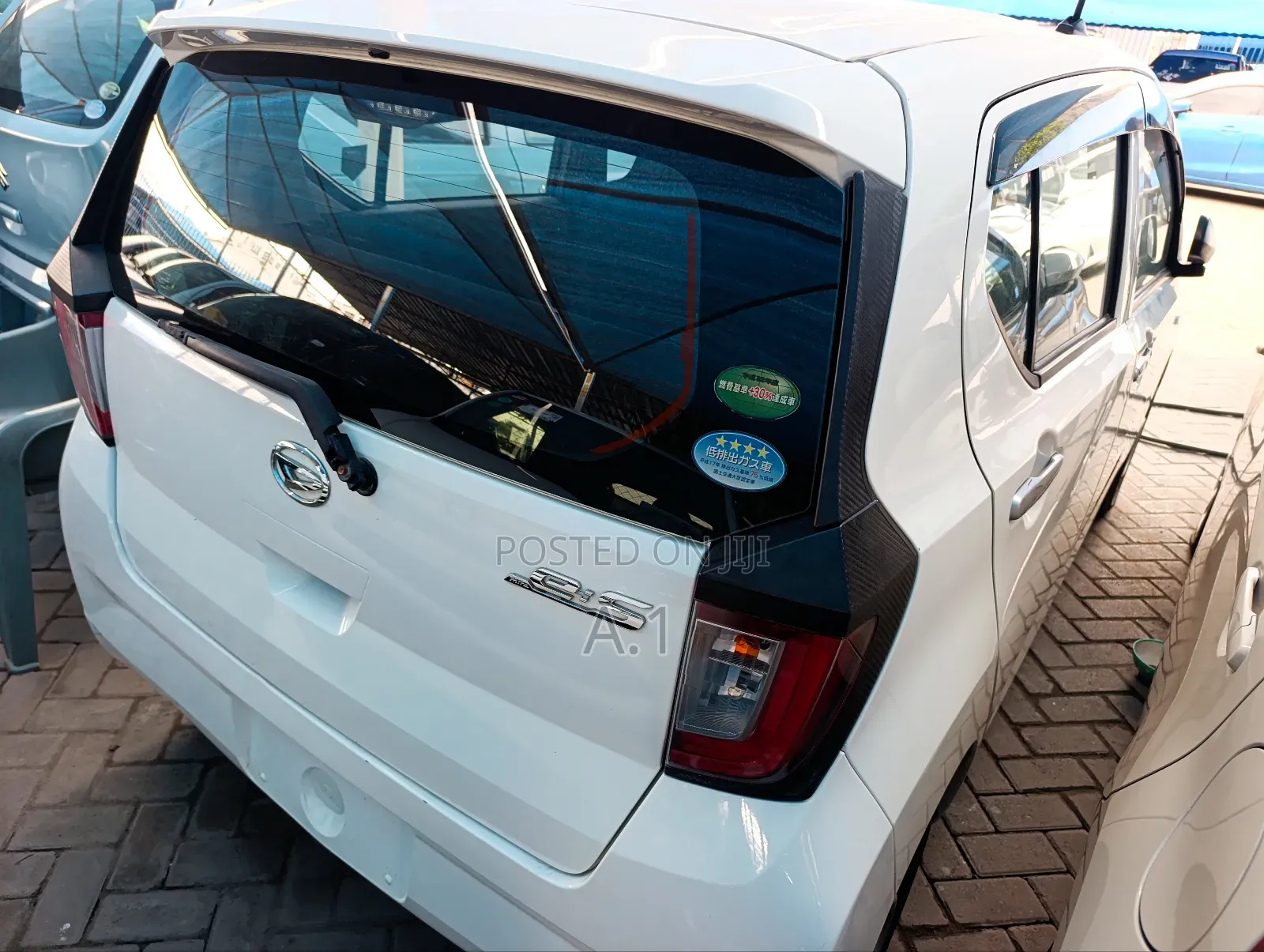 Daihatsu Mira 2018 White