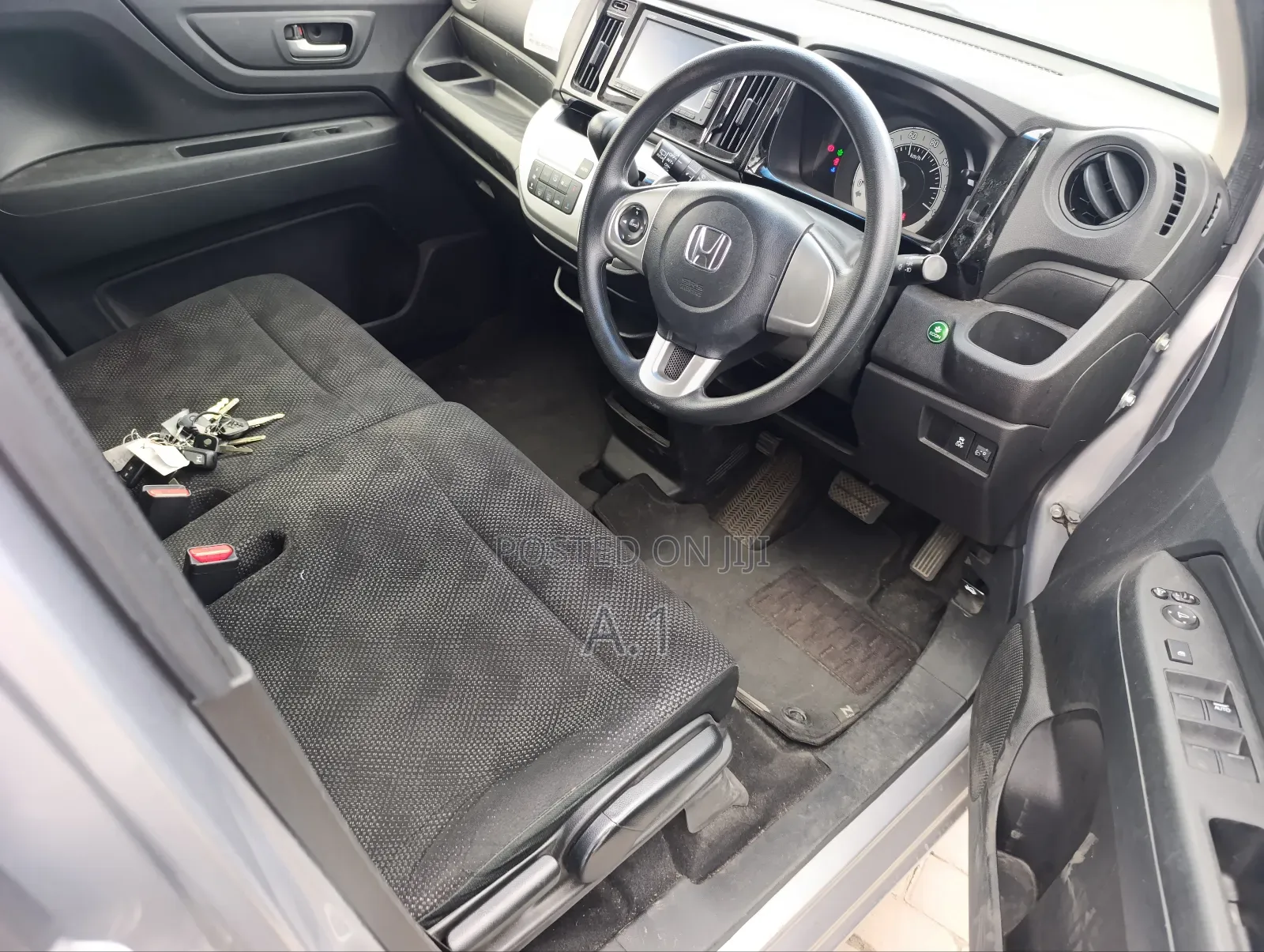 Honda N-WGN 2019 Silver