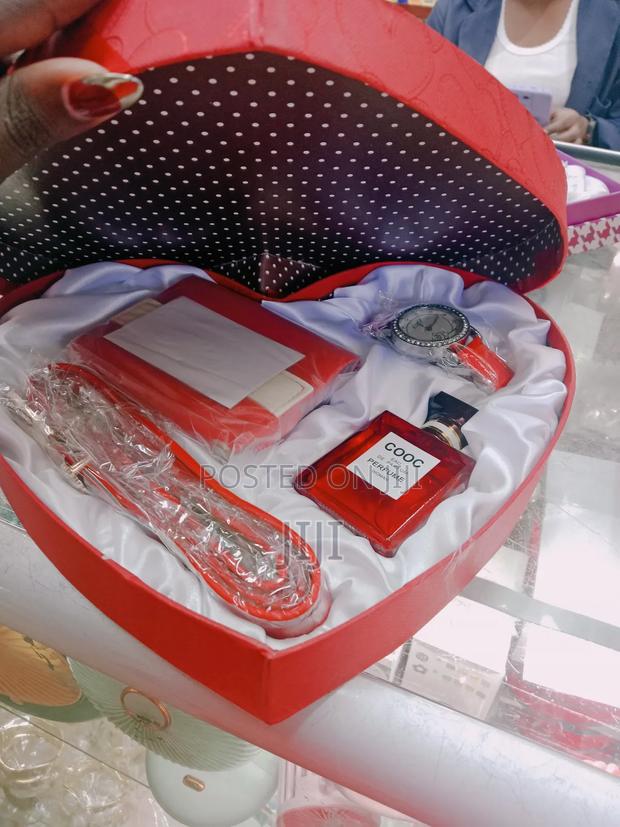 Ladies Valentine's Day Gifts - thumbnail 3