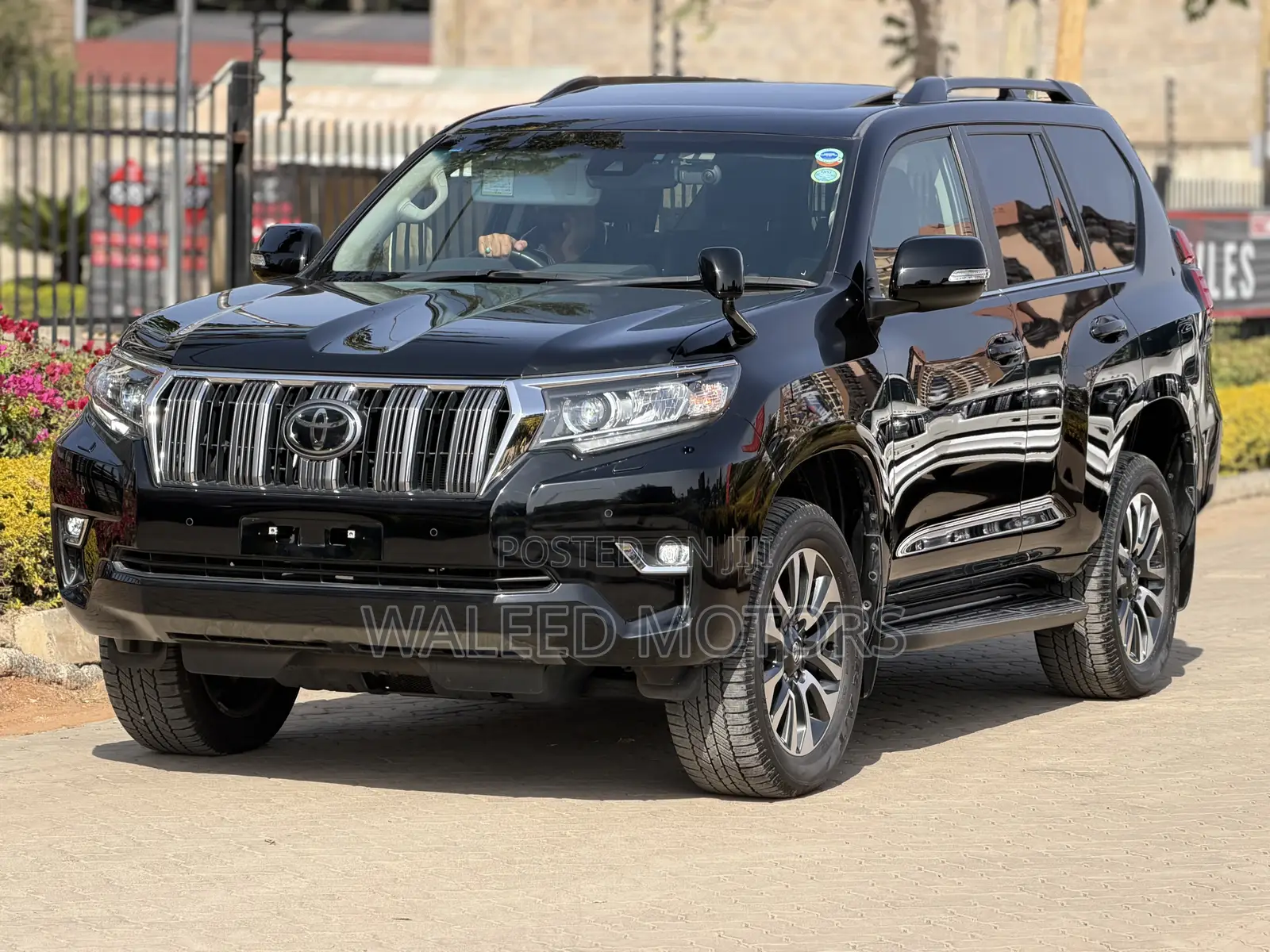 Toyota Land Cruiser Prado 2.8 2022 Black