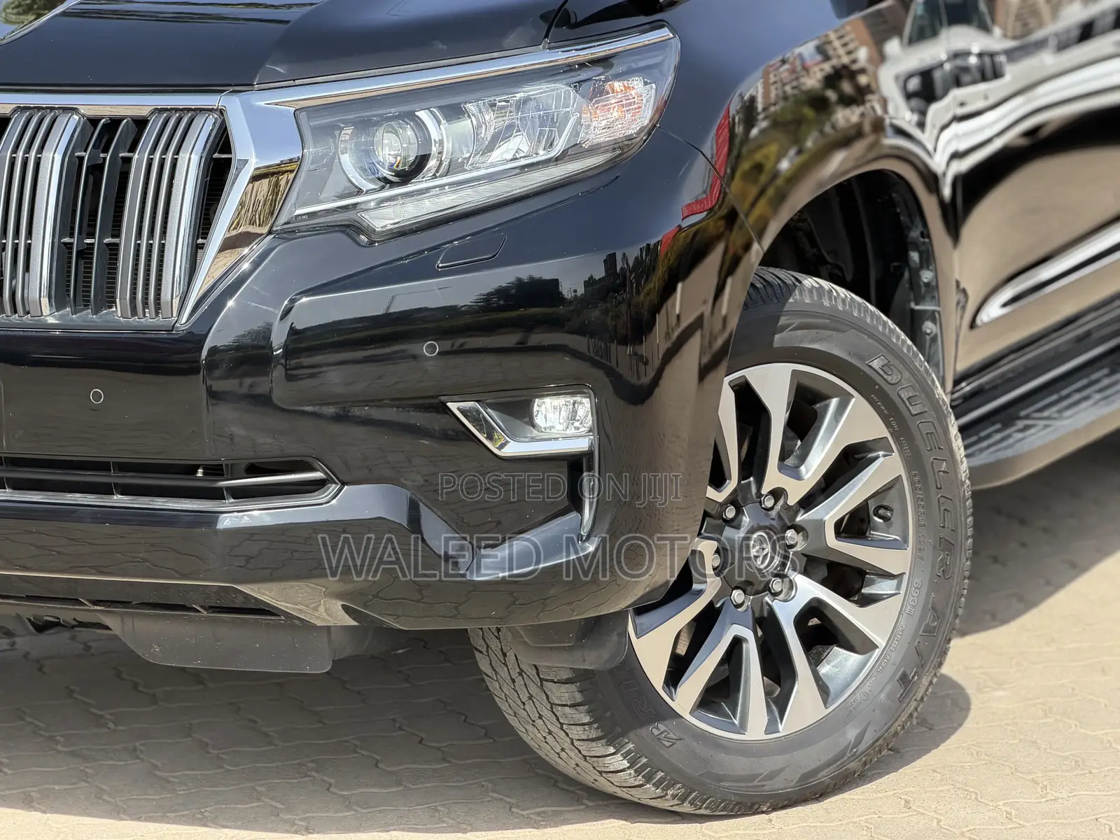 Toyota Land Cruiser Prado 2.8 2022 Black