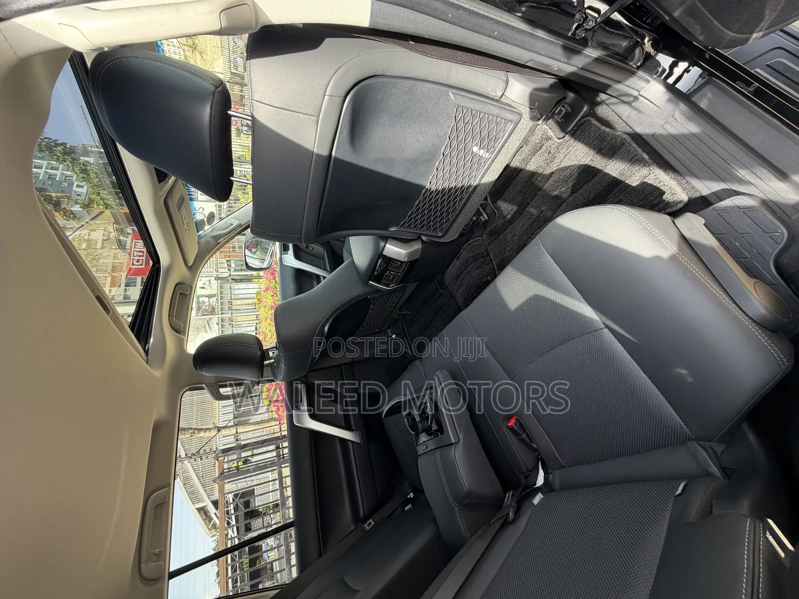 Toyota Land Cruiser Prado 2.8 2022 Black