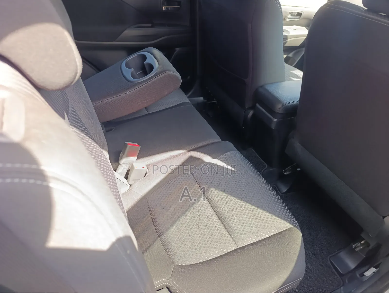 Mitsubishi Outlander 2019 White