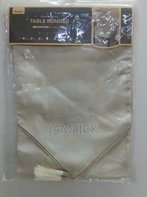 Simple Elegant Rectangular Table Runner –Bz