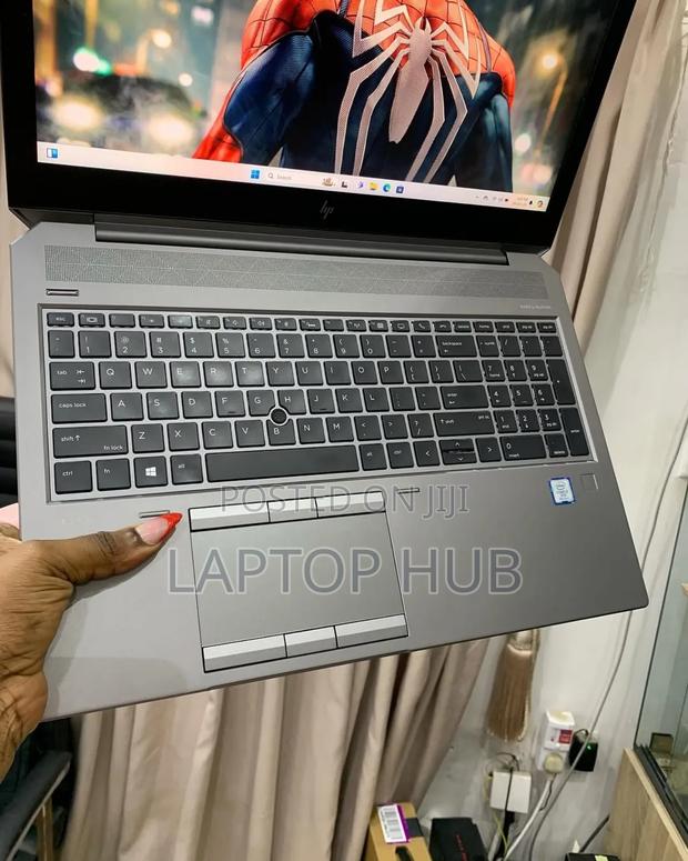 Laptop HP ZBook 15 G5 16GB Intel Core I7 SSD 512GB - thumbnail 3