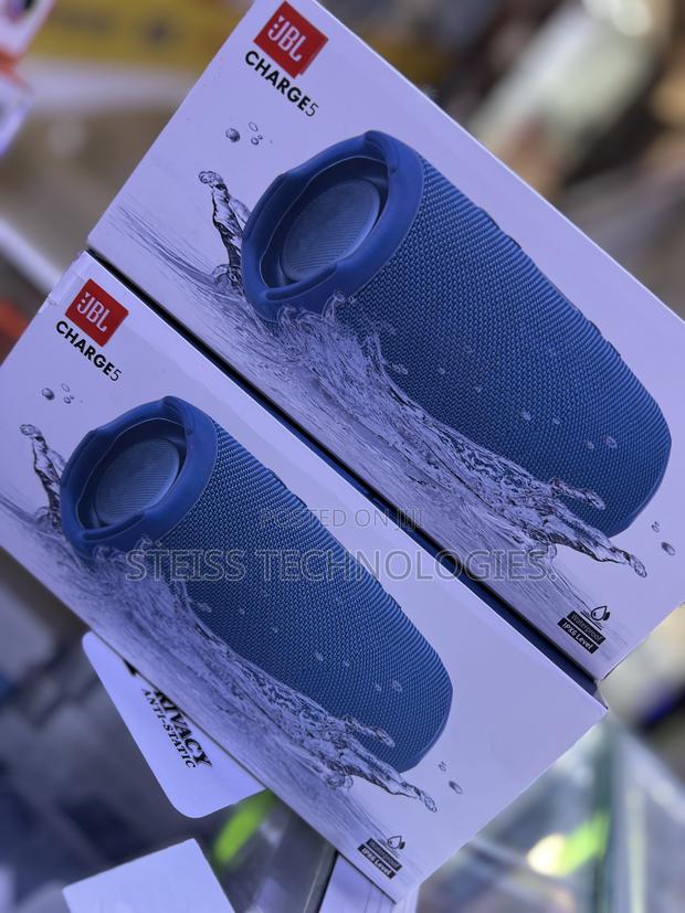 JBL Charge 5 Bluetooth Speaker - thumbnail 2