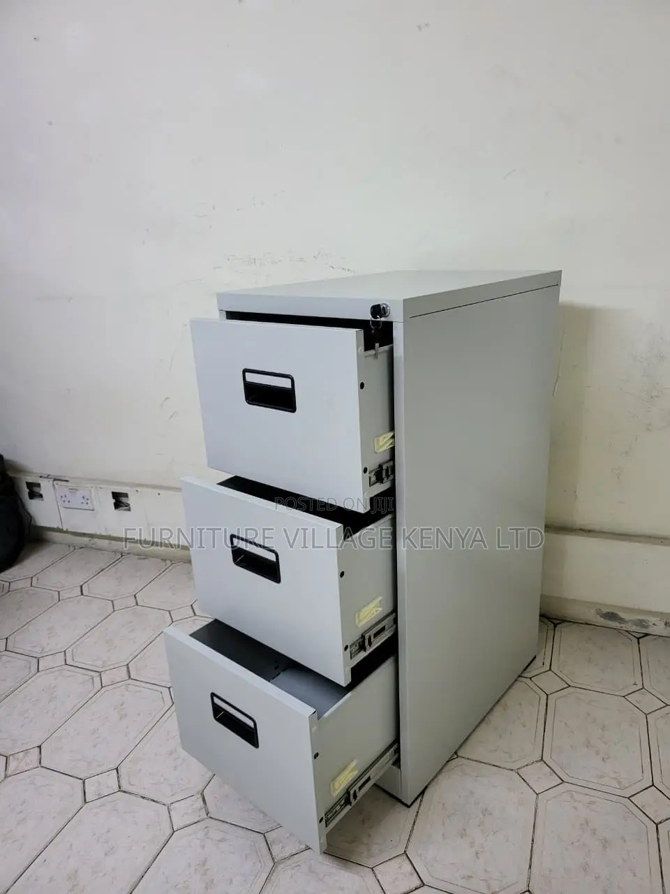 Office Cabinets: 3-drawers Steel Filing Cabinet