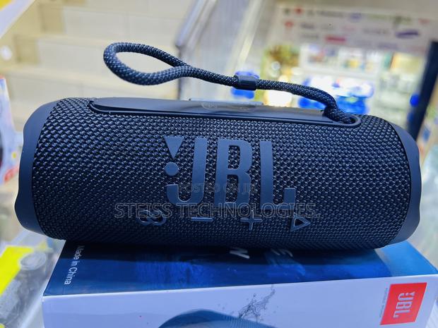 JBL Flip 6 Wireless Bt Speaker - thumbnail 3