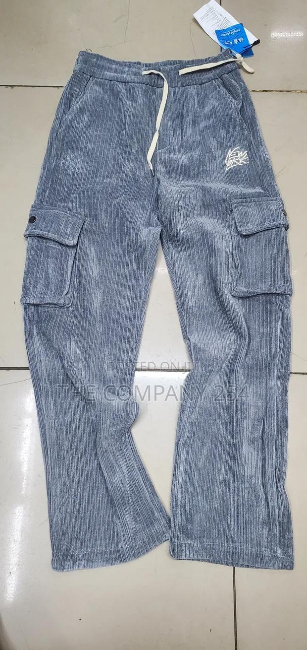 Codry Unisex Cargo Side Pocket Baggy Sweatpants Available - thumbnail 4