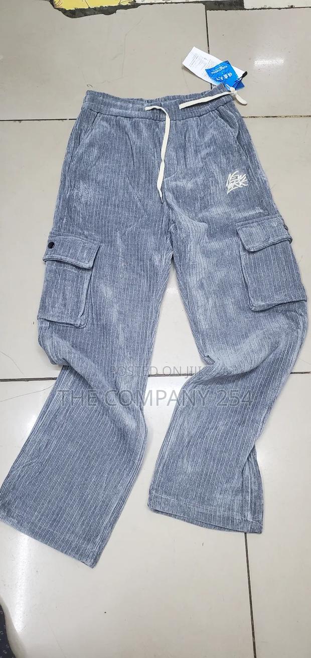 Codry Unisex Cargo Side Pocket Baggy Sweatpants Available - thumbnail 5