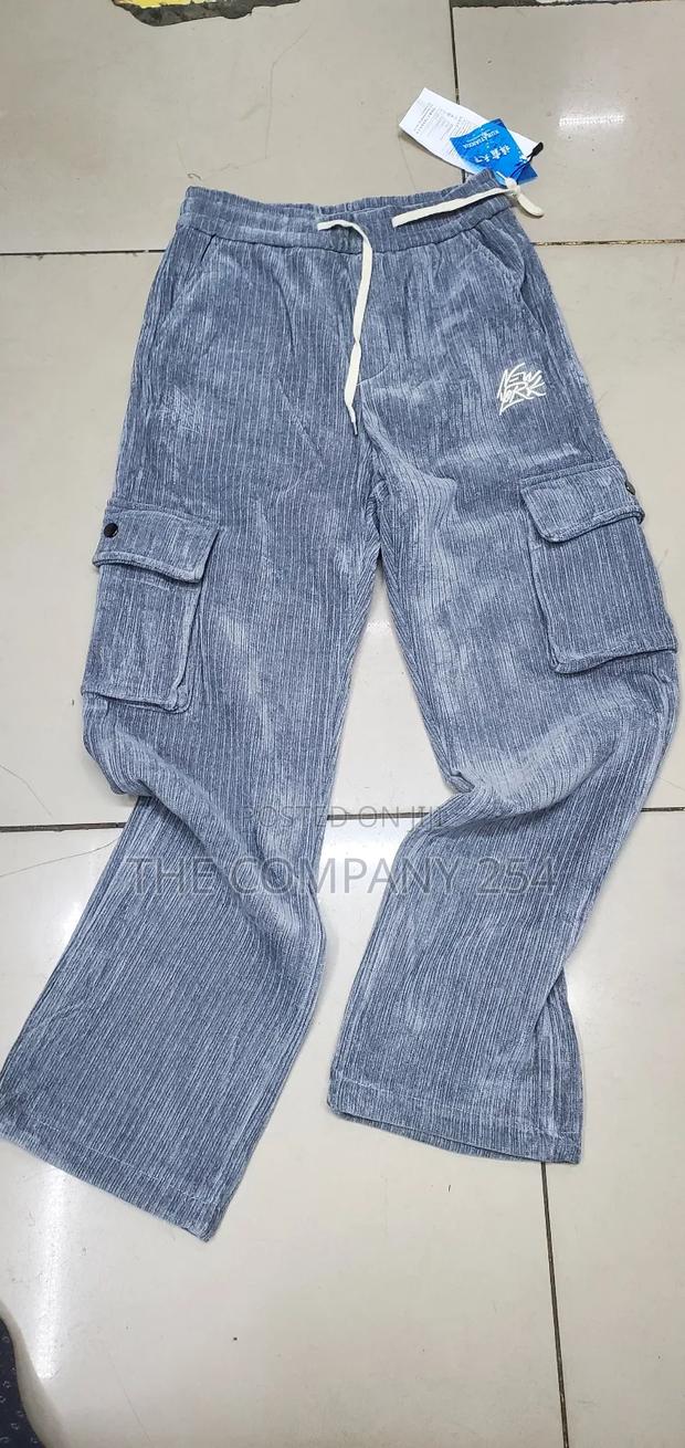 Codry Unisex Cargo Side Pocket Baggy Sweatpants Available - thumbnail 6