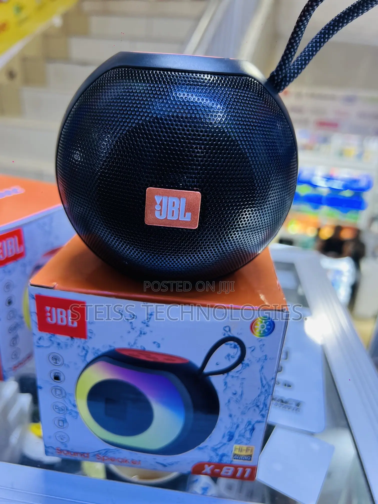 JBL Wireless X811