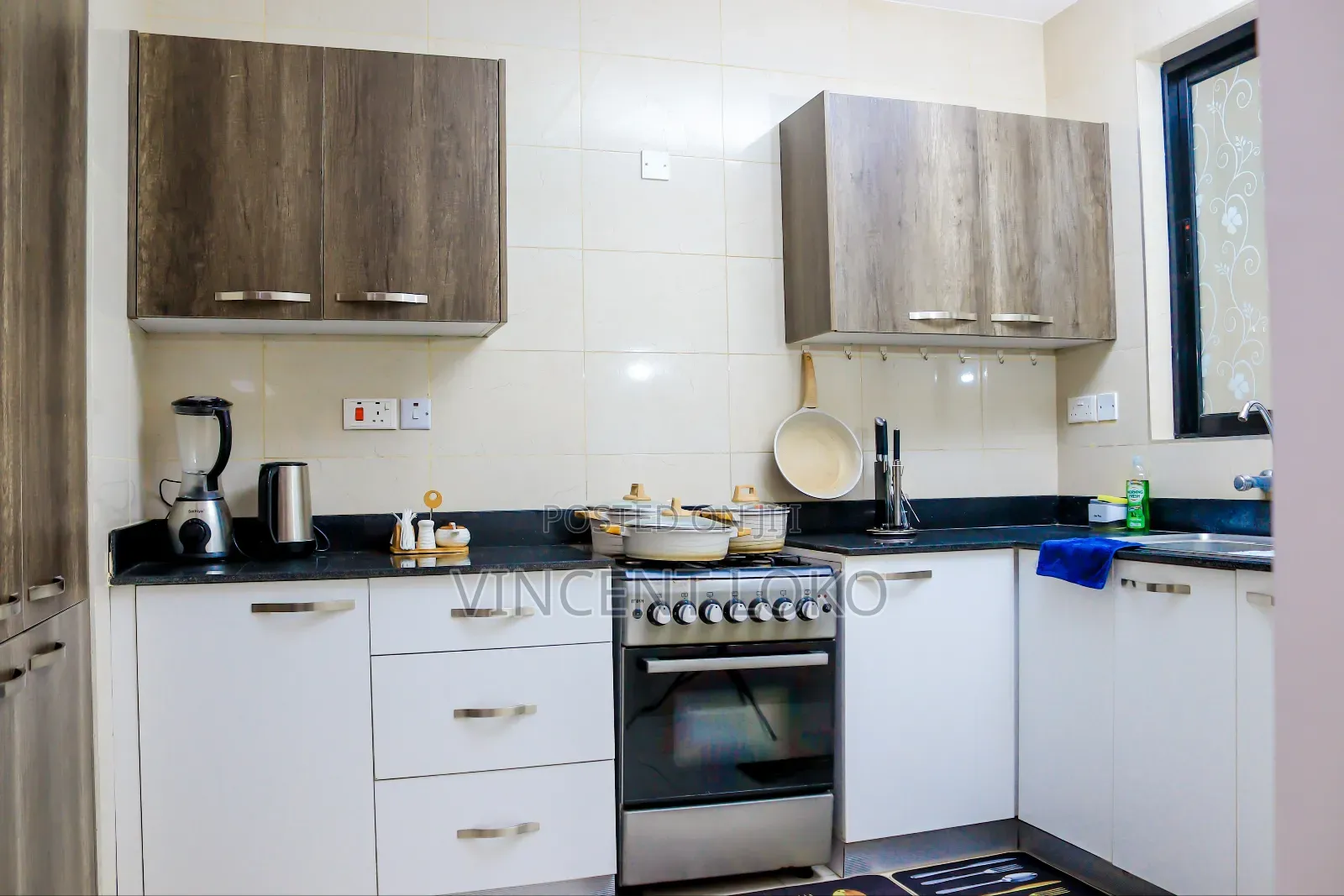 Luxury 1 2 Bedrooms Near Jkia