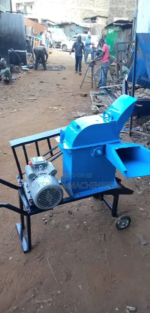 Complete Silage Chopper Machine