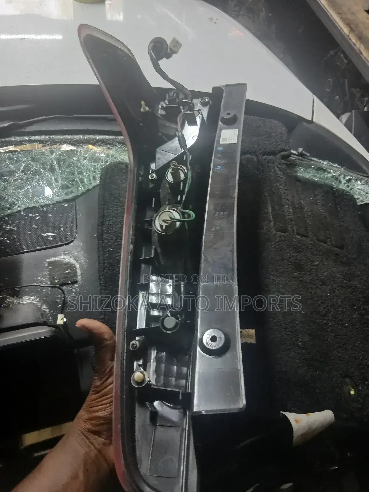 Toyota Auris E180 Estate Left Rear Tail Light (Non-Led)