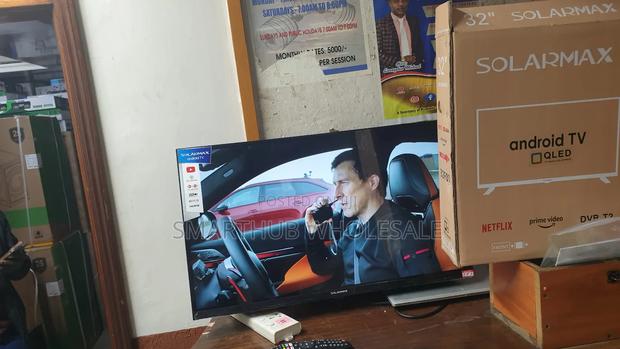 Solarmax 32 Inches Smart Frameless Tv - main view