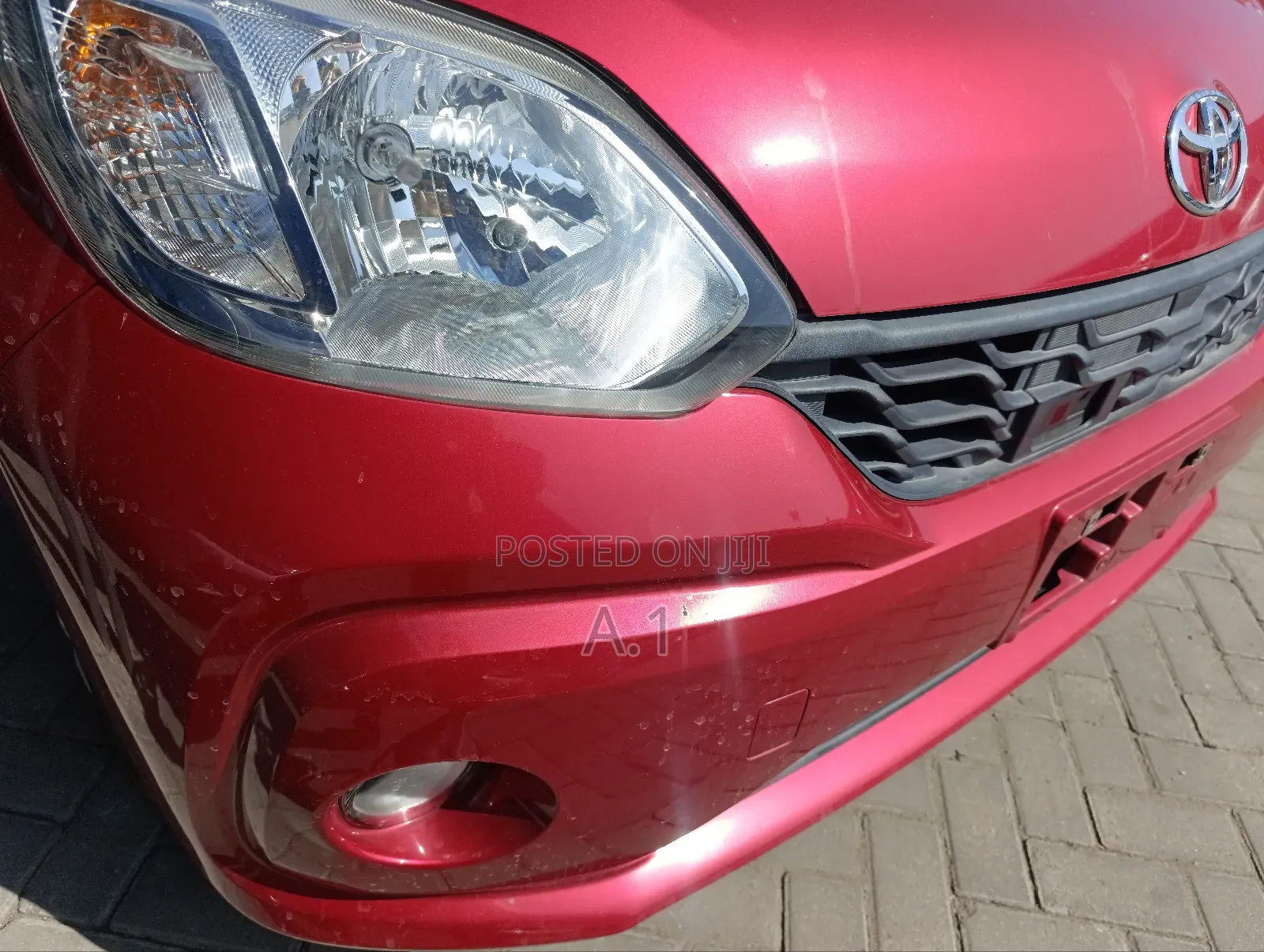 Toyota Passo 2019 Red