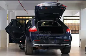 Mercedes-Benz GLE-Class 2018 Blue