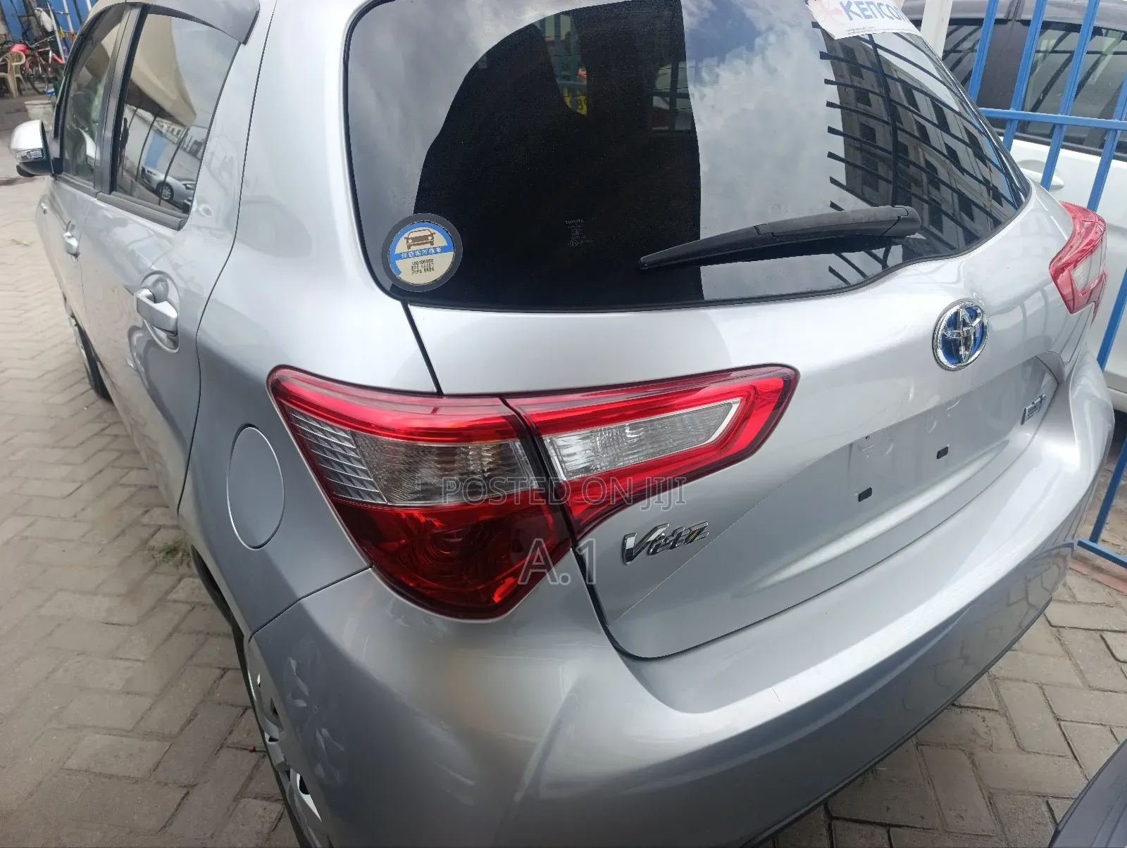 Toyota Vitz 1.5 FWD Hybrid 5dr 2019 Silver
