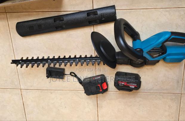 48v Cordless Hedge Trimmer