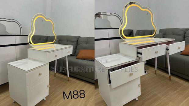 Bedroom Dressing Table With Cabinet Storage