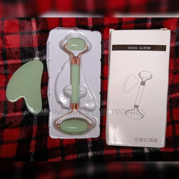 Anti Aging Face Roller - thumbnail 3