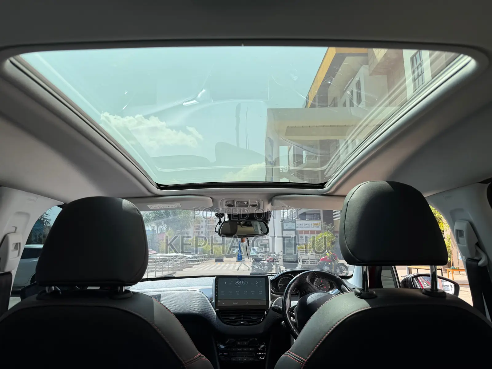 Peugeot 2008 1.2 PureTech (130 Hp) 2018 Red