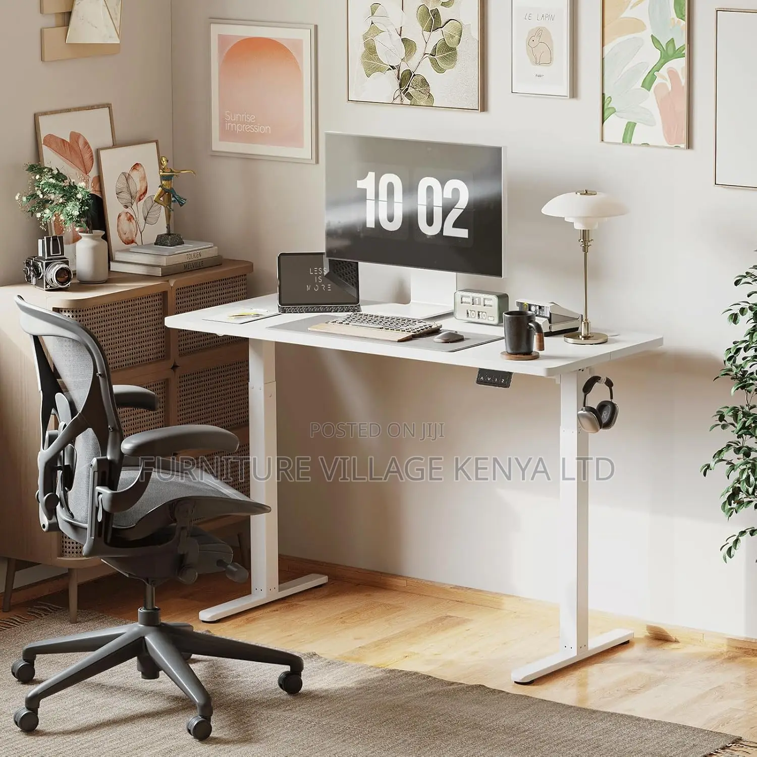 Standing Desks: 140cm X 60cm Height Adjustable Electric Desk