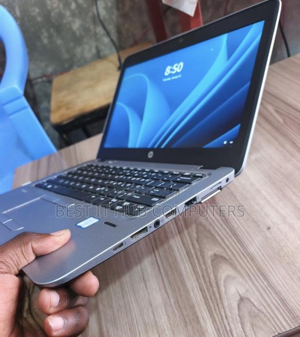 Laptop HP EliteBook 820 G3 8GB Intel Core I7 SSD 256GB - thumbnail 3