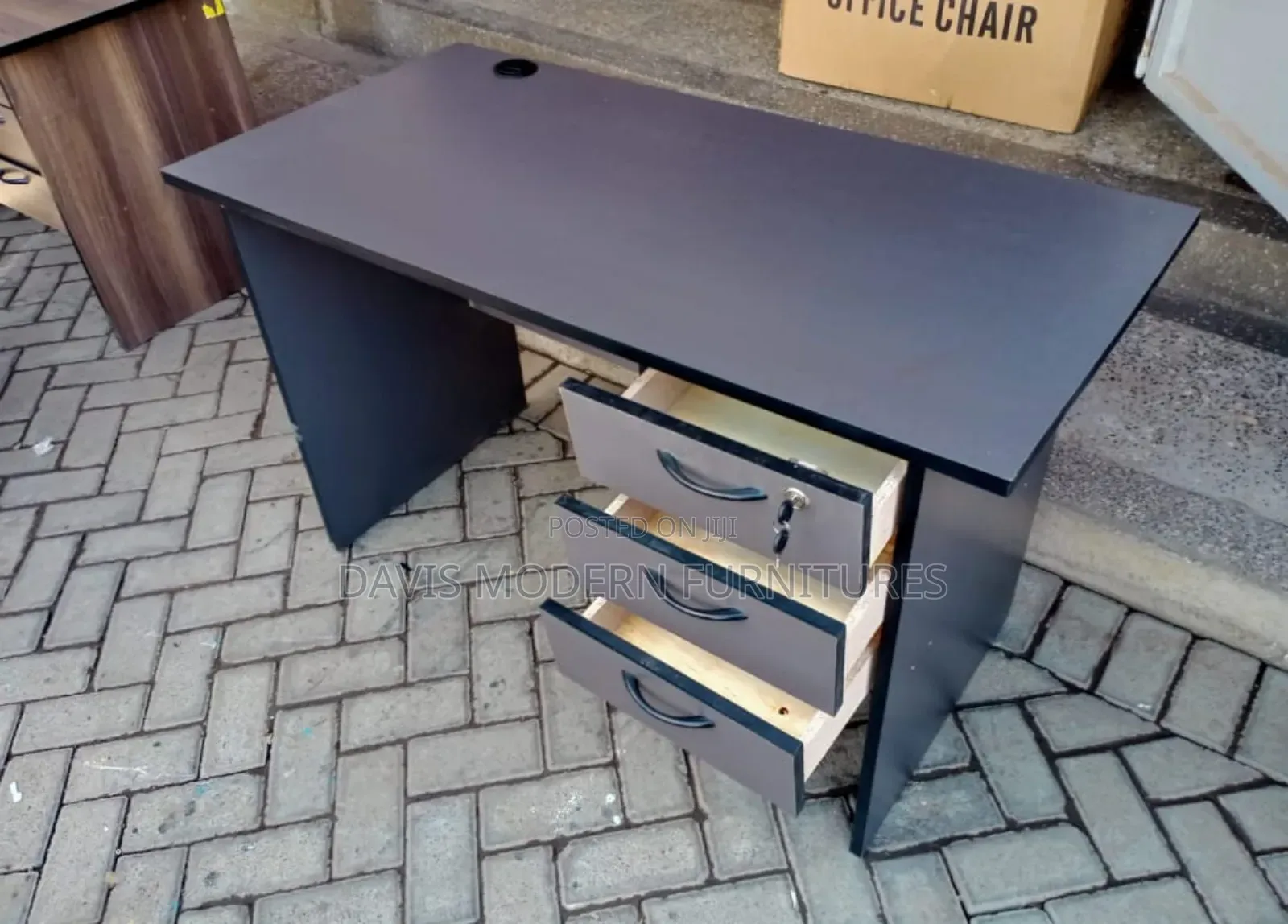 Computer Work Desk With Storage