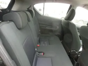 Toyota Aqua 2019 Silver