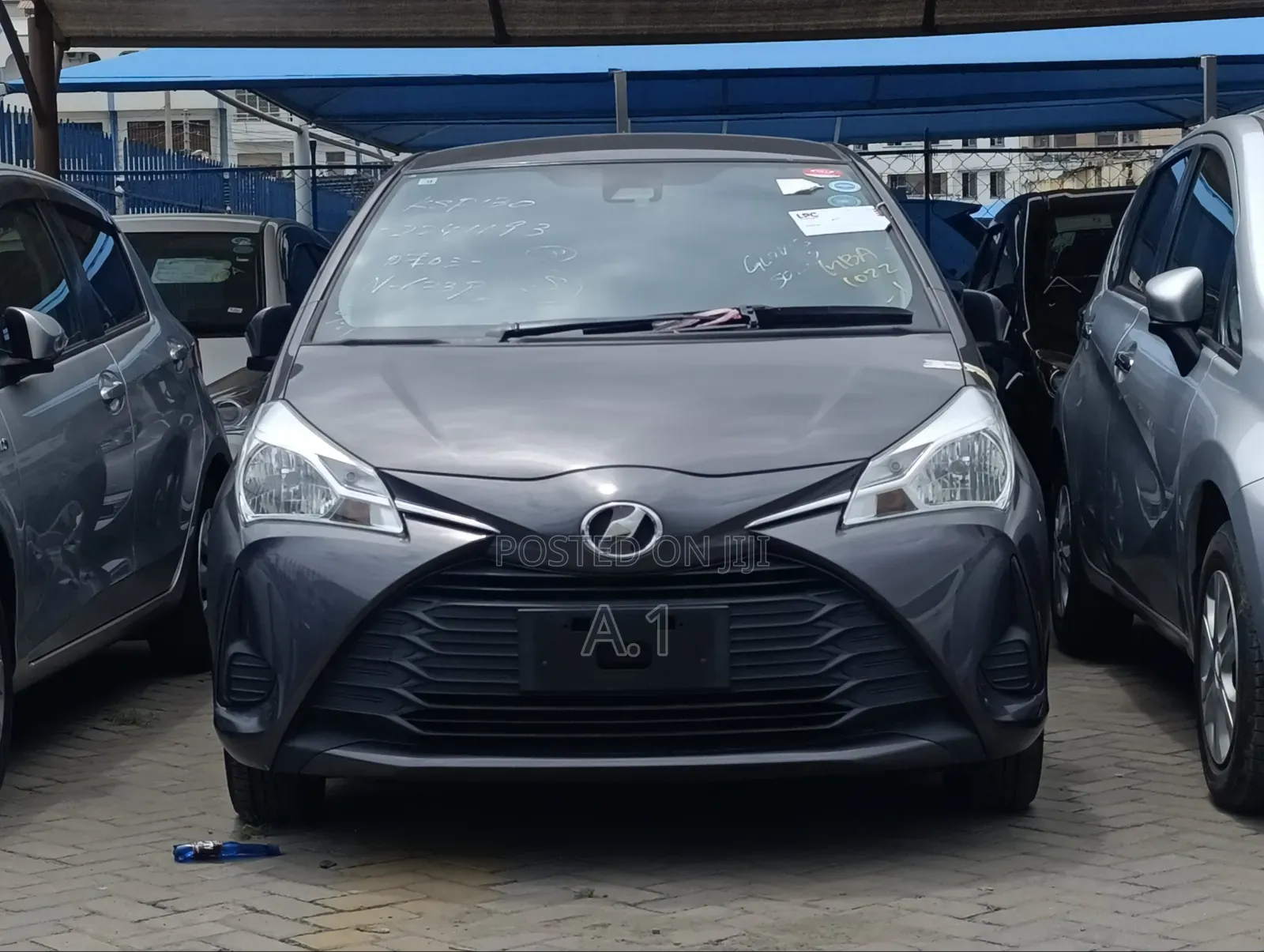 Toyota Vitz 1.0 FWD 5dr 2019 Gray