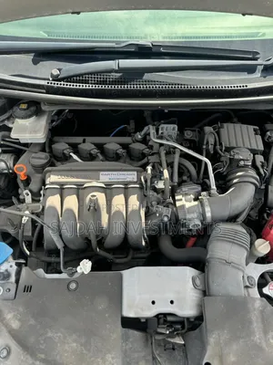 Honda Fit Shuttle 2019 Silver