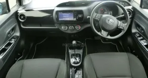 Toyota Vitz 1.0 FWD 5dr 2019 Gray