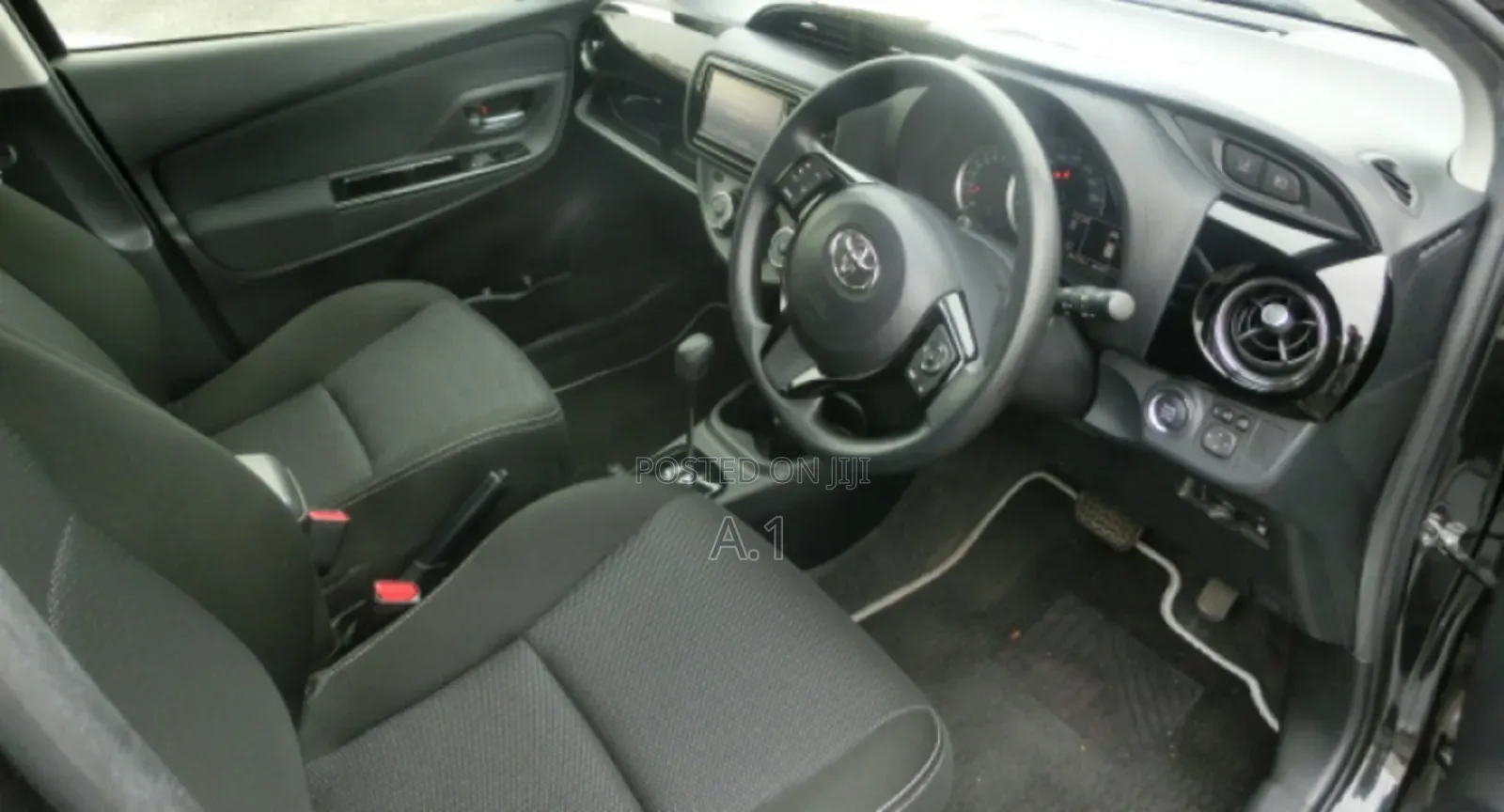 Toyota Vitz 1.0 FWD 5dr 2019 Gray