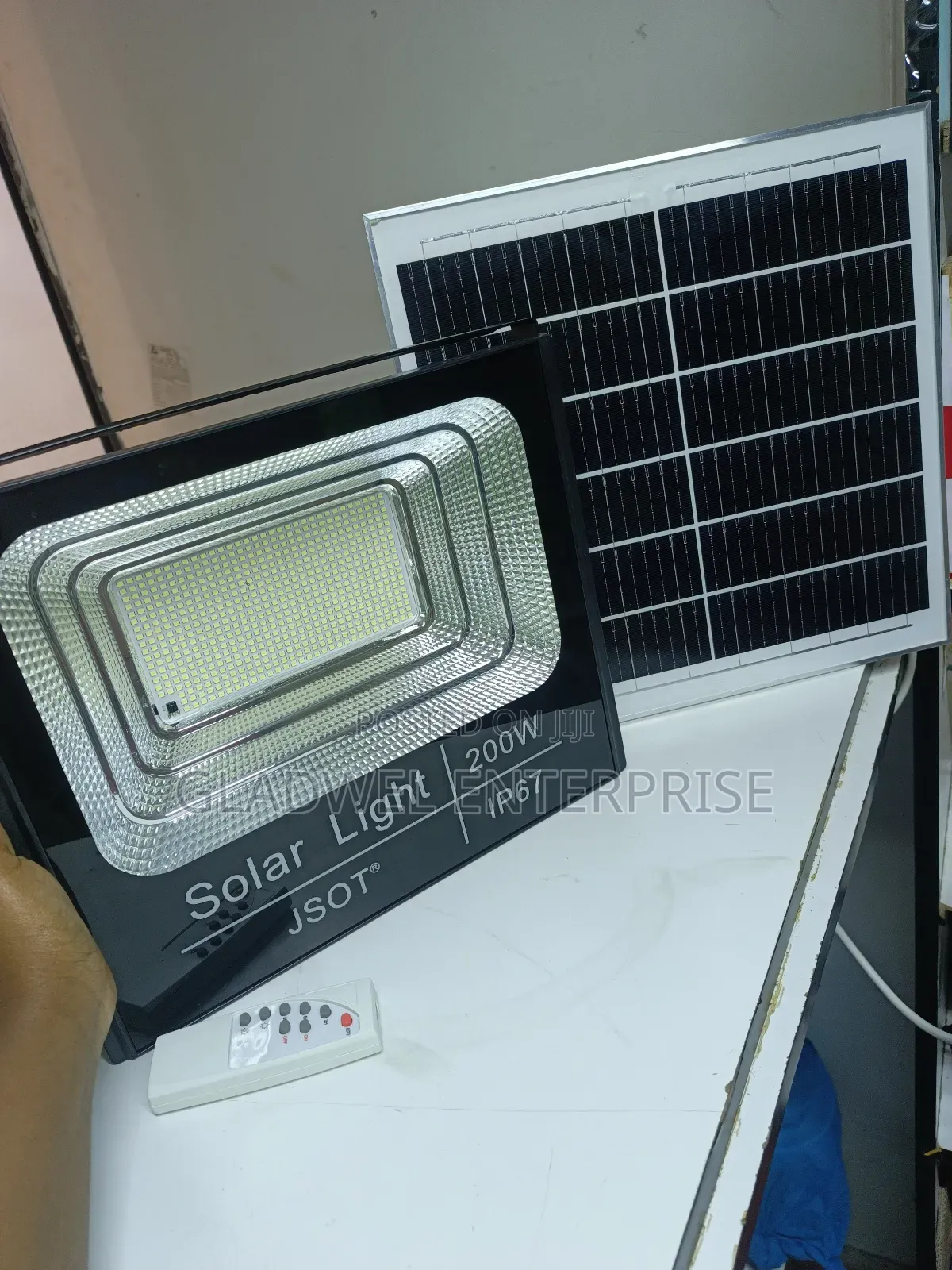 Affordable 200watts Solar Light With Solar