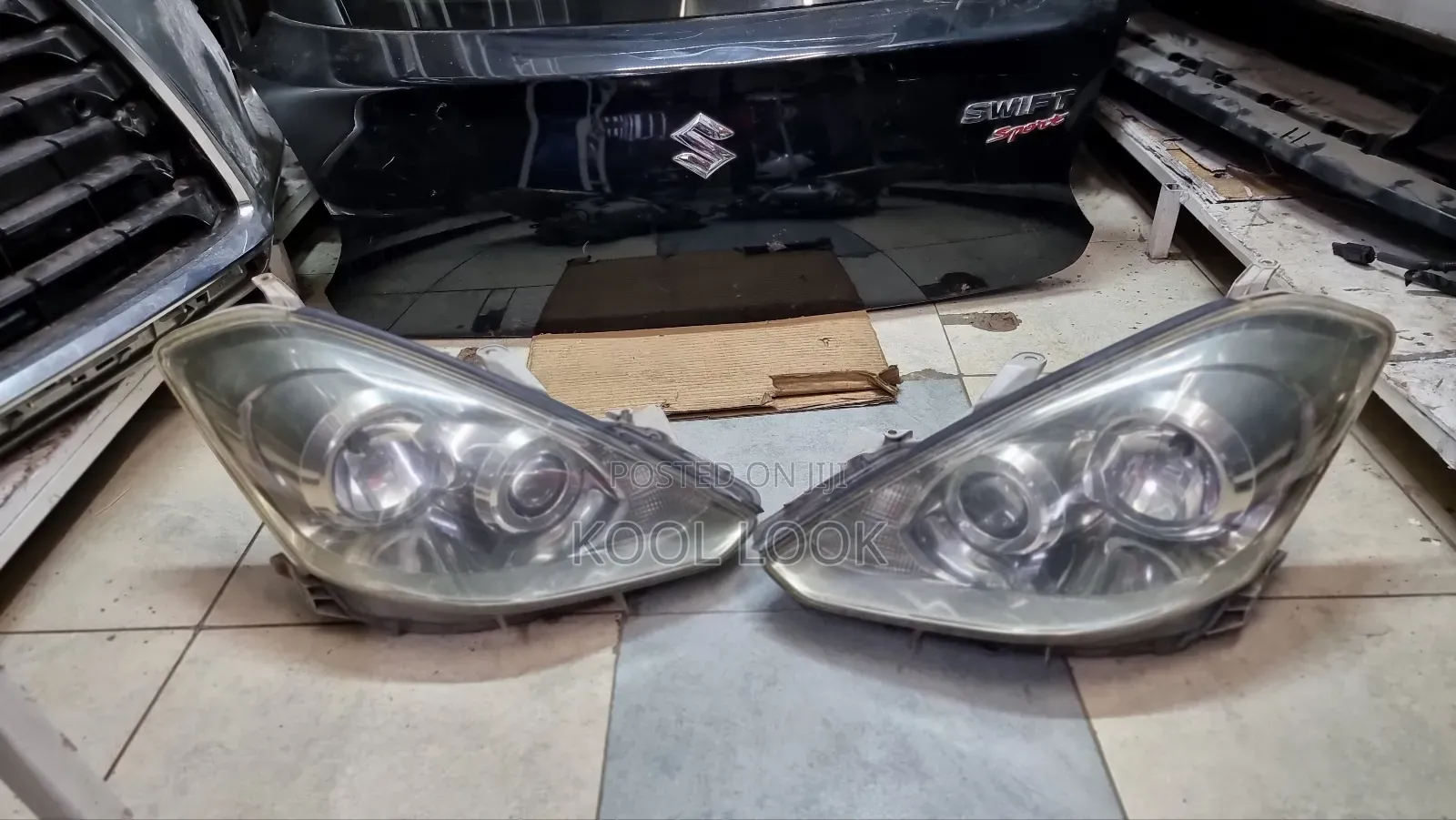 Toyota Caldina Chopper Headlights
