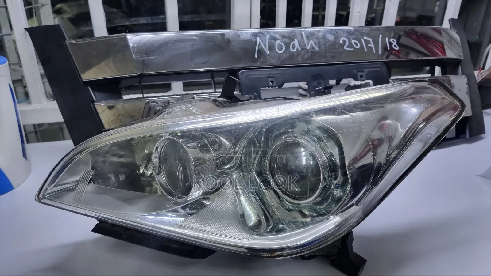 Toyota Aqua Headlight
