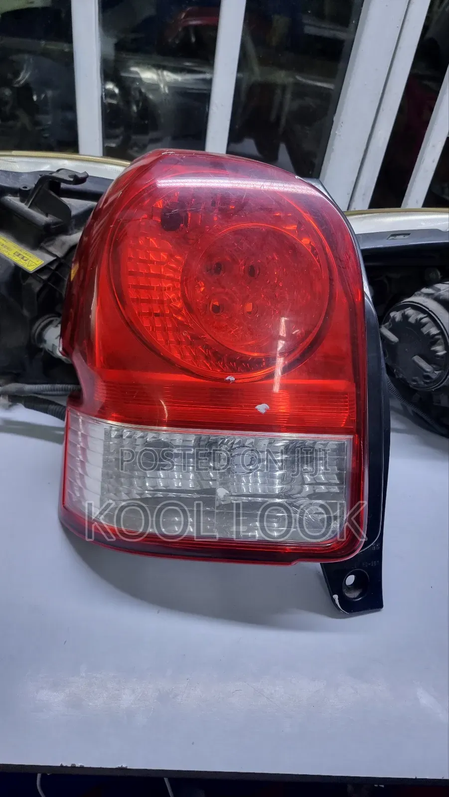 Toyota Porte 2014 Tailight