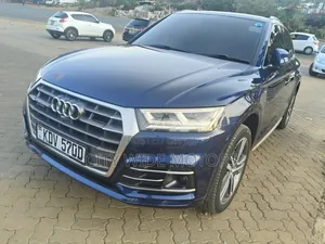 Audi Q5 2.0T Premium AWD quattro 2018 Blue