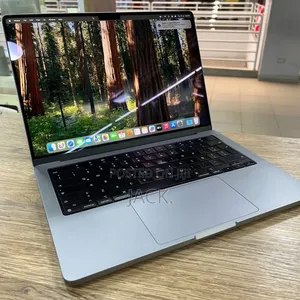 Laptop Apple MacBook Pro 2020 M1 32GB Apple M1 Max SSD 1T