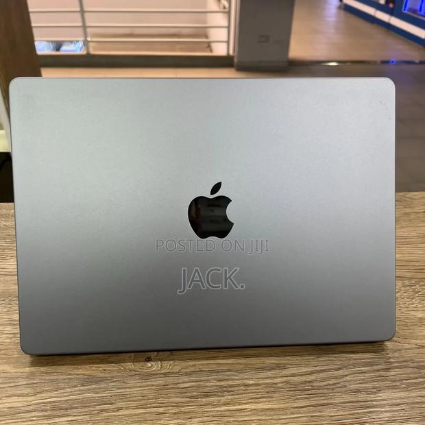 Laptop Apple MacBook Pro 2020 M1 32GB Apple M1 Max SSD 1T - thumbnail 3