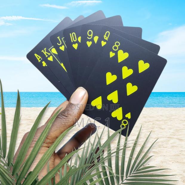 Quality Plastic Poker Card for Adults - main view