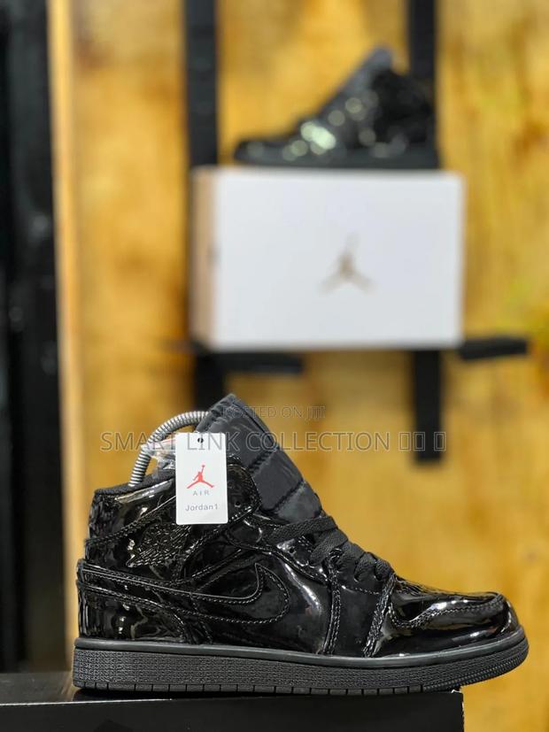 Air Jordan High Cut